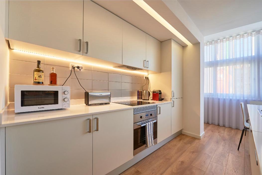 Marques Pombal Apartment Lisbon Bagian luar foto