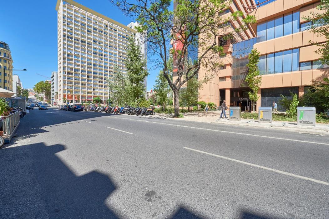 Marques Pombal Apartment Lisbon Bagian luar foto
