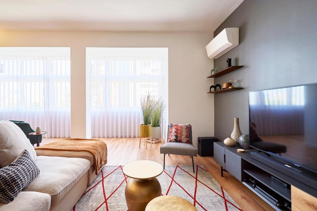 Marques Pombal Apartment Lisbon Bagian luar foto